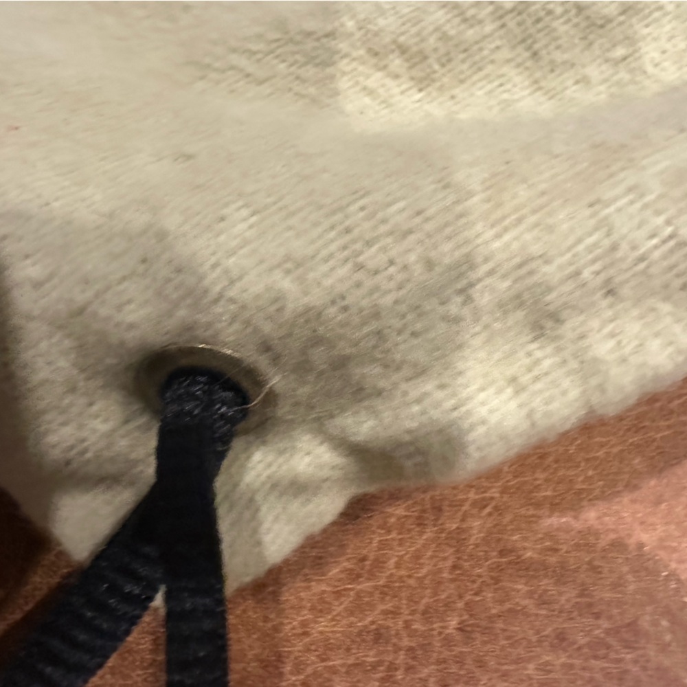 Burberry Beige Drawstring Backpack - Picture 4 of 7